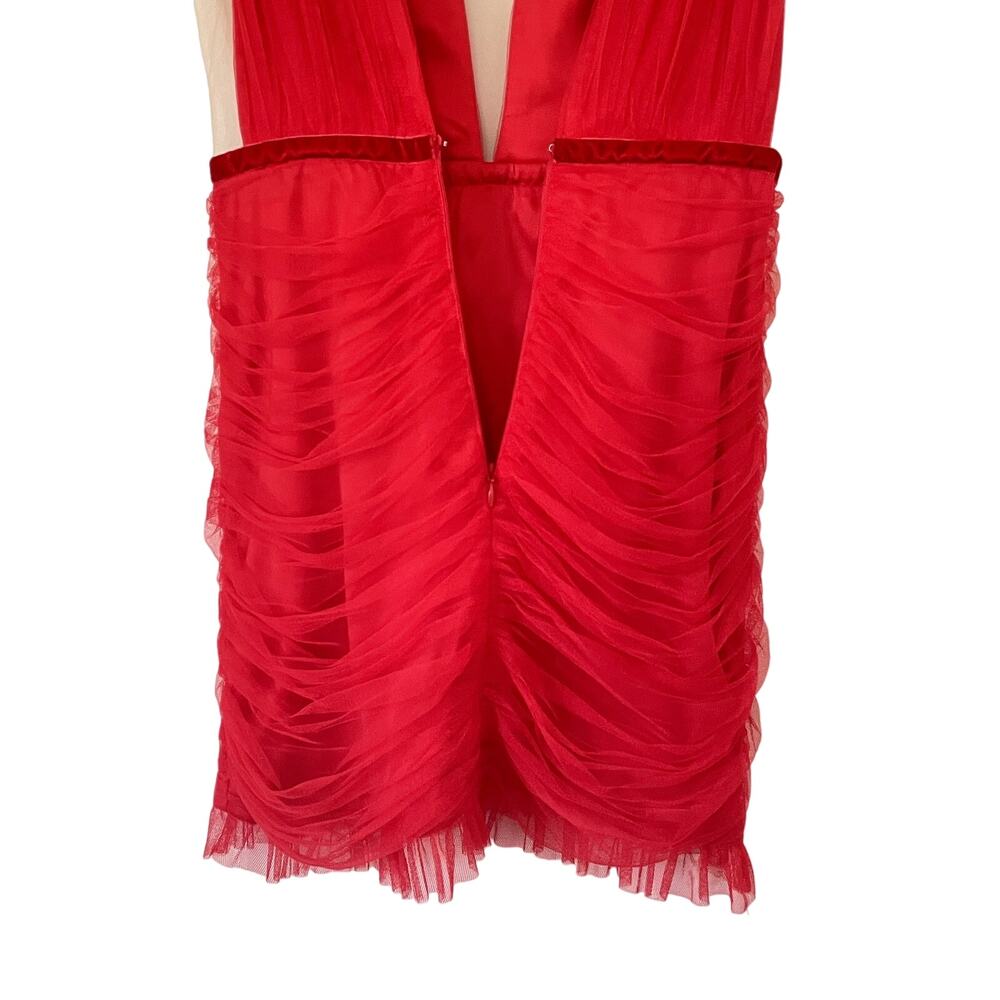 Elegant Red Mini Dress with Tulle Accents - Picture 6 of 11
